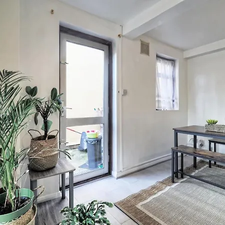 Stunning, Large 1 Bed Riverside Flat Londres Exterior foto