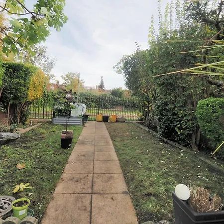 Stunning, Large 1 Bed Riverside Flat Londres Exterior foto
